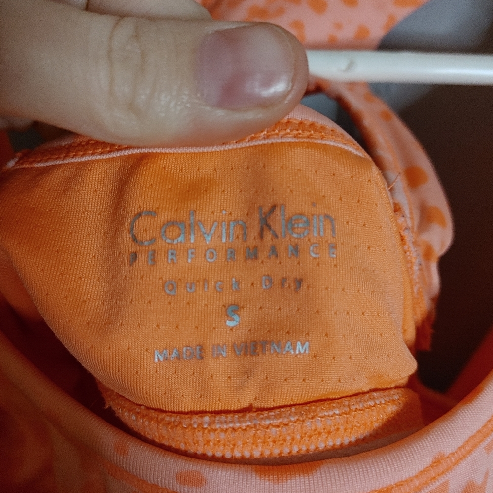 2/$40 Coral Calvin Klein tank - Picture 8 of 8